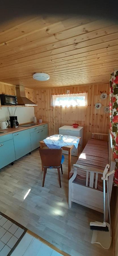דירות Hova Gaestehaus Aelgstuga מראה חיצוני תמונה